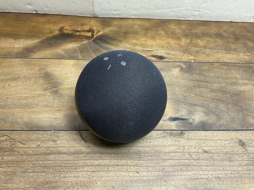 Amazon Echo 4th Gen Smart Speaker Hub Model L4S3RE Charcoal - No Power Cord